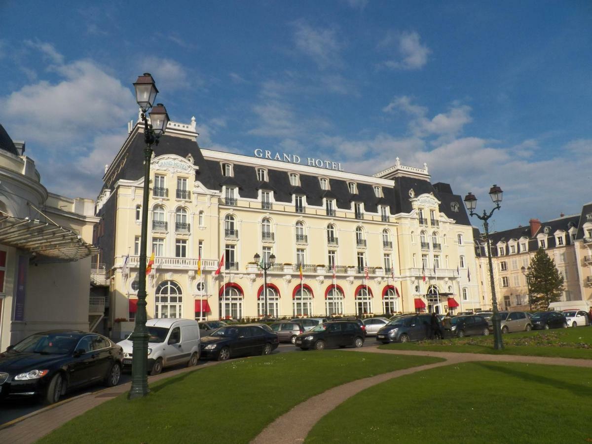 Cabourg - Hyper Centre, Plage Exteriér fotografie